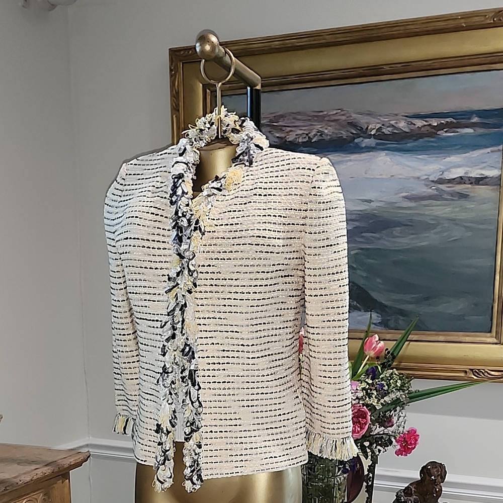 St. John Cream and Black Women's Jacket With Fringe Detail Sz. 4 - Picture 3 of 9